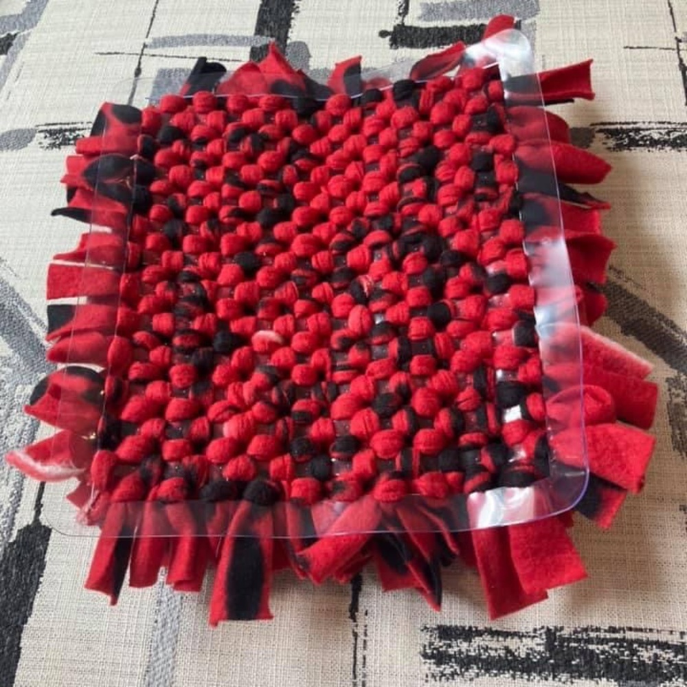 Handmade Pet Snuffle Mat - Picture 2 of 2
